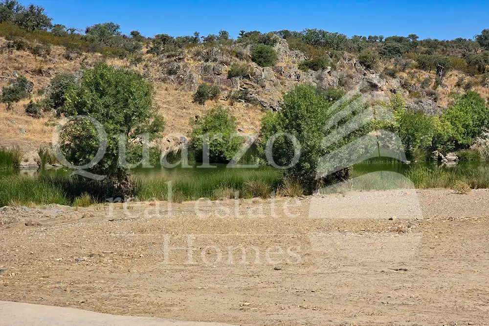 Finca rústica en venta en Cáceres con Calefacción, Jardín privado y Trastero
