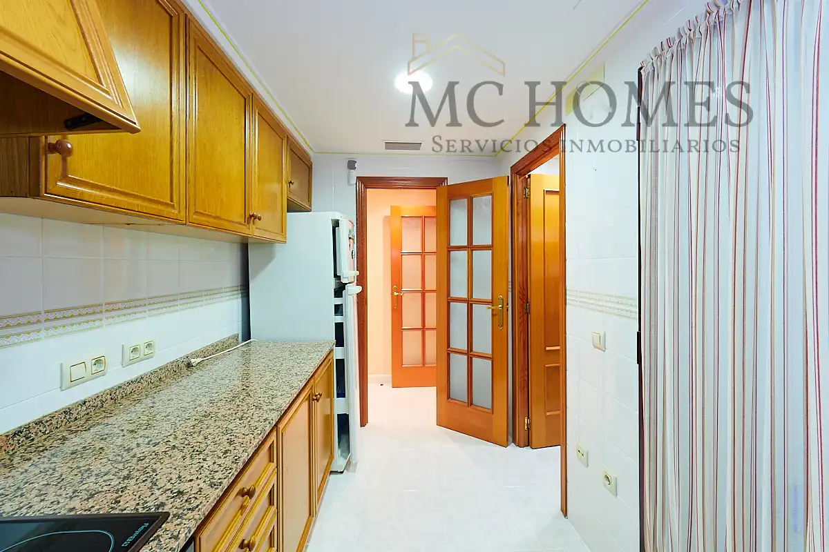 Kitchen of Flat for sale in Santa Pola  with Air Conditioner, Heating and Oven