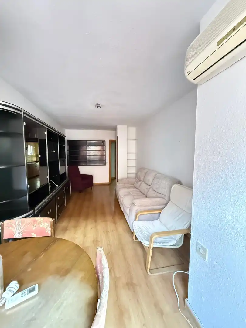 Sala d'estar de Pis en venda en Madrid amb Aire condicionat, Calefacció i Terrassa