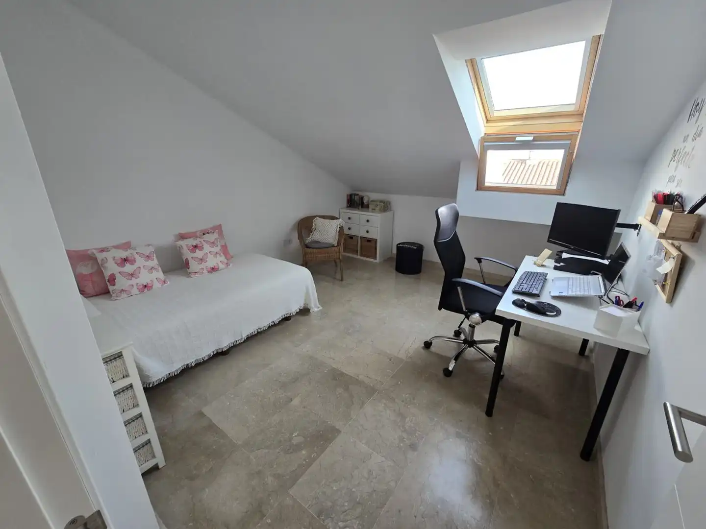 Bedroom of Attic for sale in Alcalá de Guadaira  with Air Conditioner, Terrace and Storage room