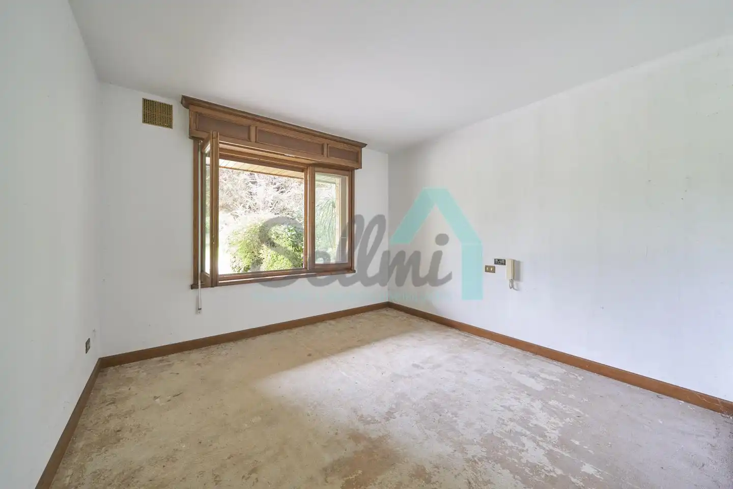 Dormitori de Casa o xalet en venda en Gijón  amb Aire condicionat, Jardí privat i Parquet