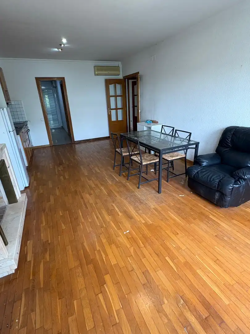 Esszimmer von Wohnung zum Verkauf in Sabadell mit Klimaanlage und Terrasse