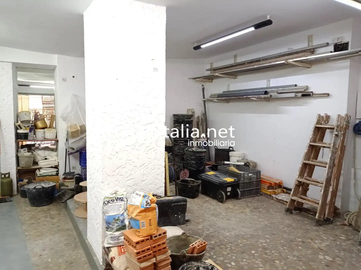 Locale commerciale in vendita a Centro, imagen 2