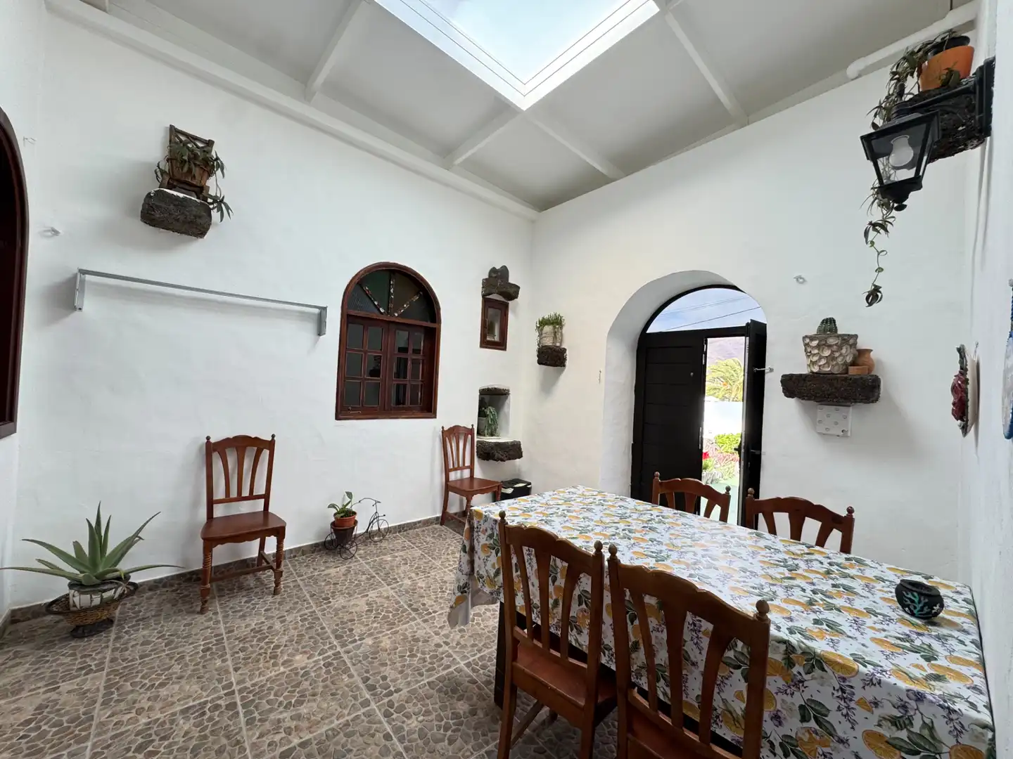 Comedor de Casa o chalet en venta en Haría con Jardín privado, Terraza y Amueblado