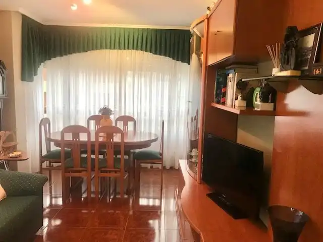 Comedor de Piso en venta en Noja con Calefacción, Terraza y Amueblado