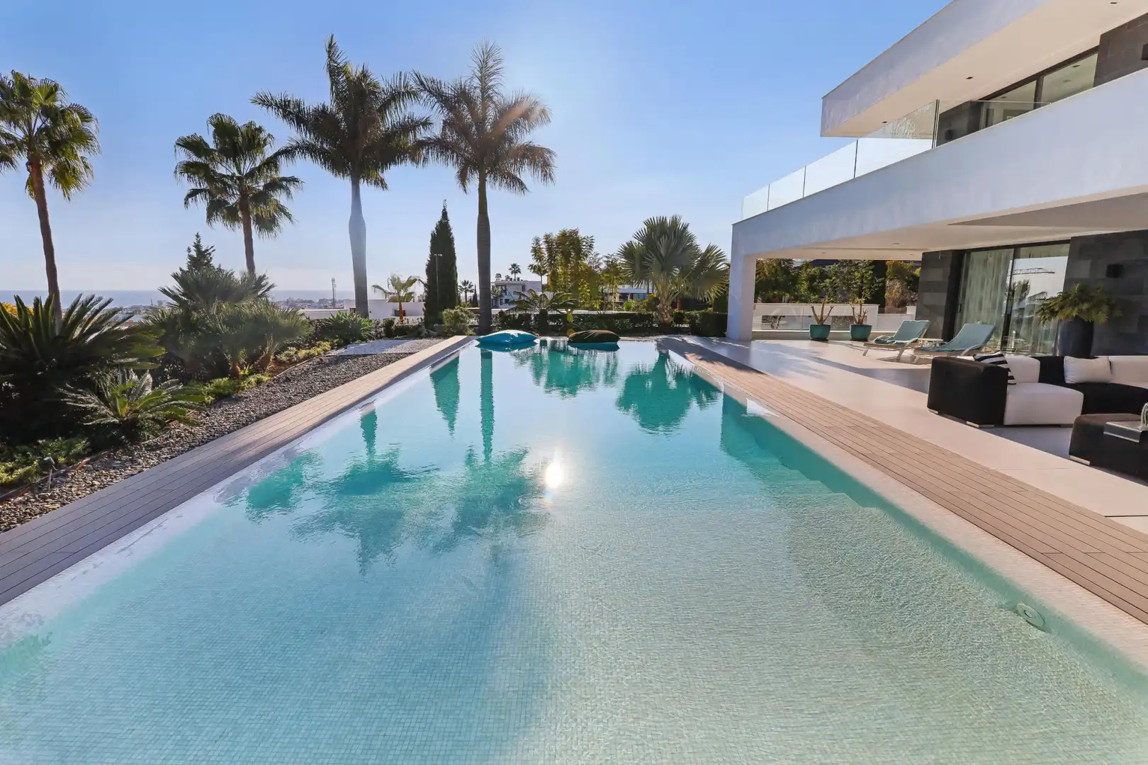 Casa con terraza en venta en Los Flamingos, imagen 4