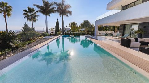 Villa de lujo en primera línea de golf con vistas panorámicas al mar y al golf en Los Flamingos