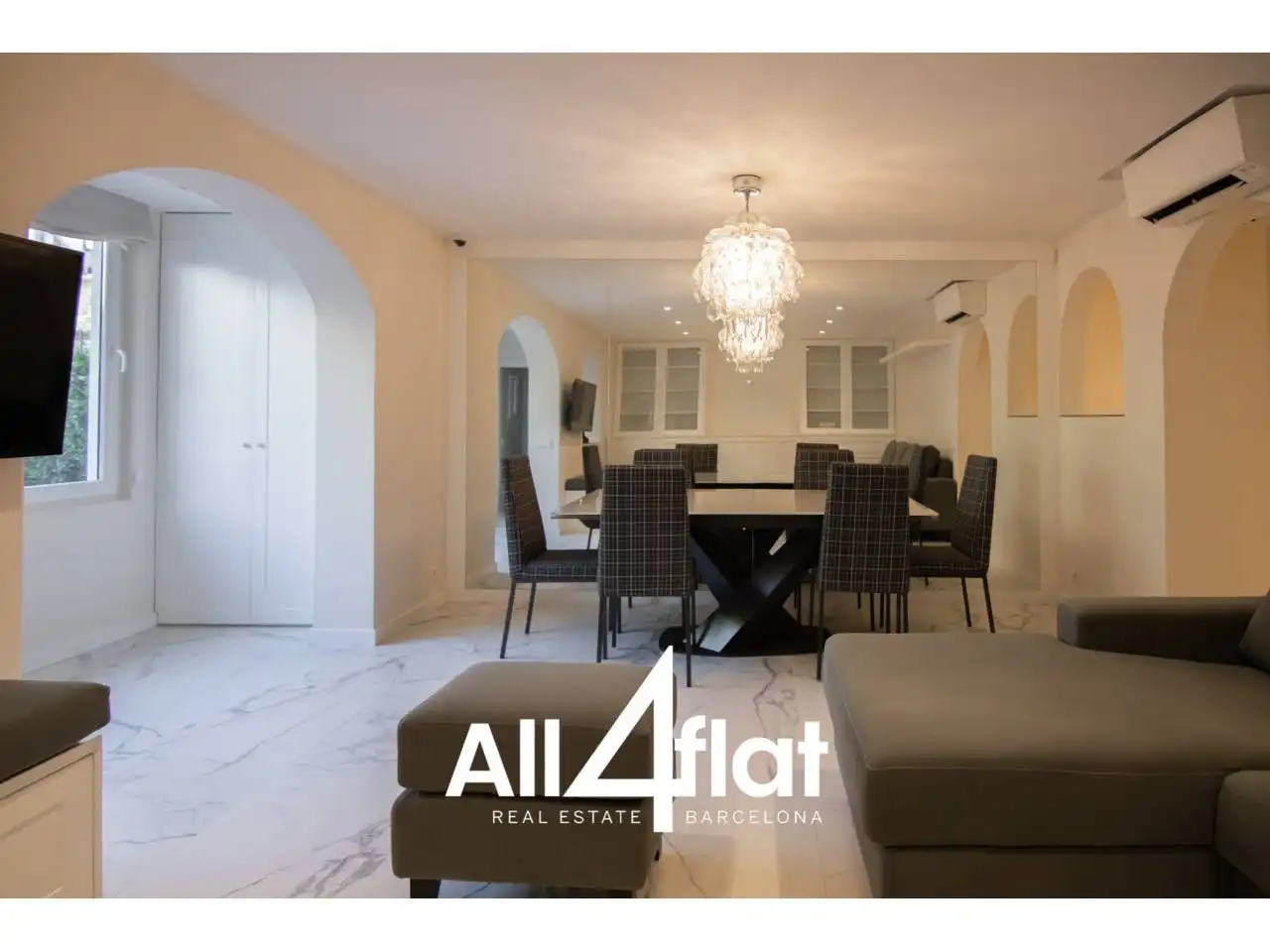 Flat with lift for sale in Calle Villarroel, imagen 14