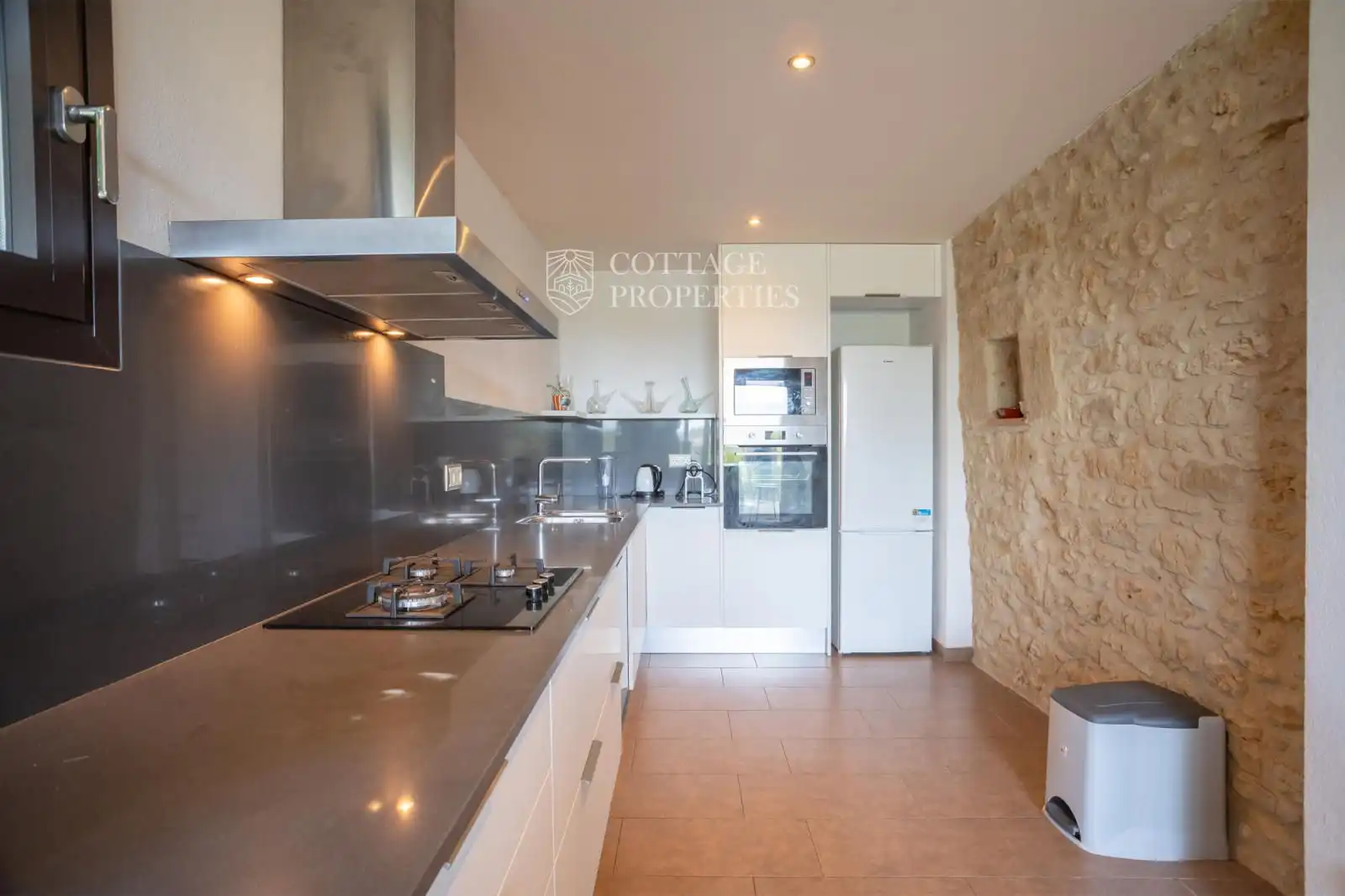 Cocina de Finca rústica en venta en Vilademuls con Aire acondicionado, Calefacción y Piscina
