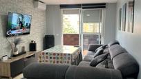 Sala d'estar de Pis en venda en Utrera amb Jardí privat, Terrassa i Balcó