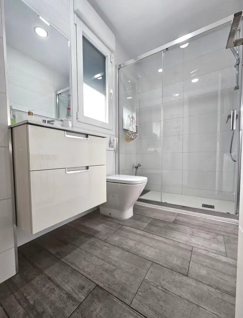 Bathroom of Detached homes for sale in Valdemoro  with Air Conditioner, Heating and Private garden