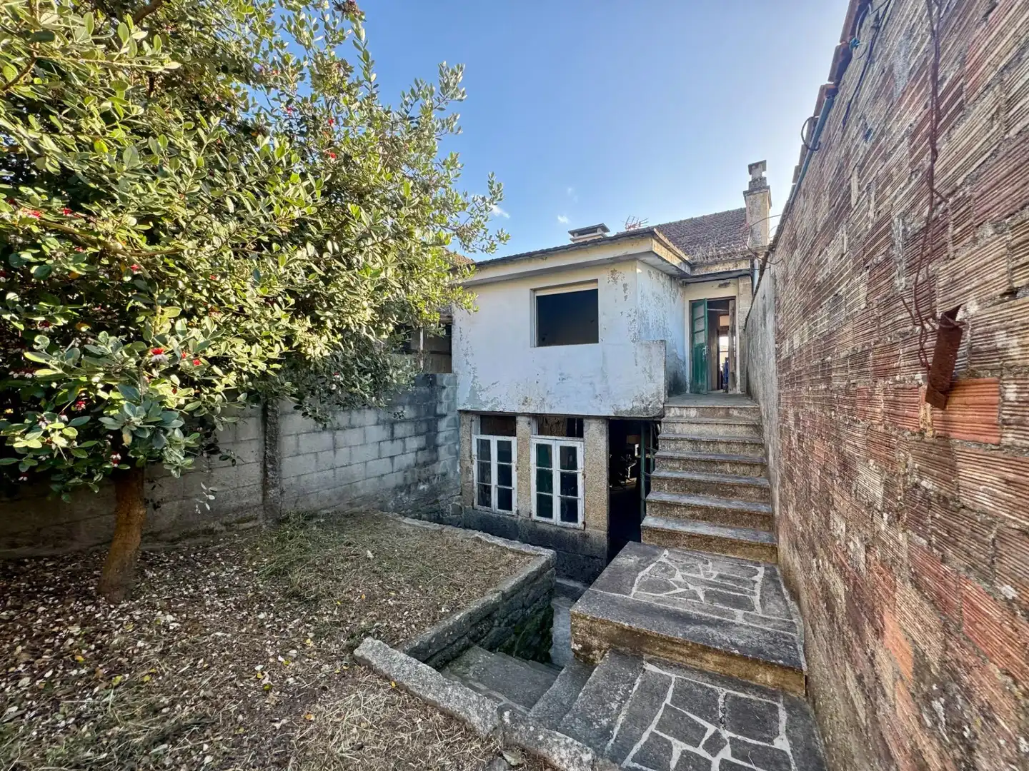 Vista exterior de Casa o chalet en venta en Vigo  con Trastero y Balcón