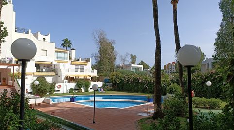 Foto 5 de Piso en venta en Parque Central, Estepona