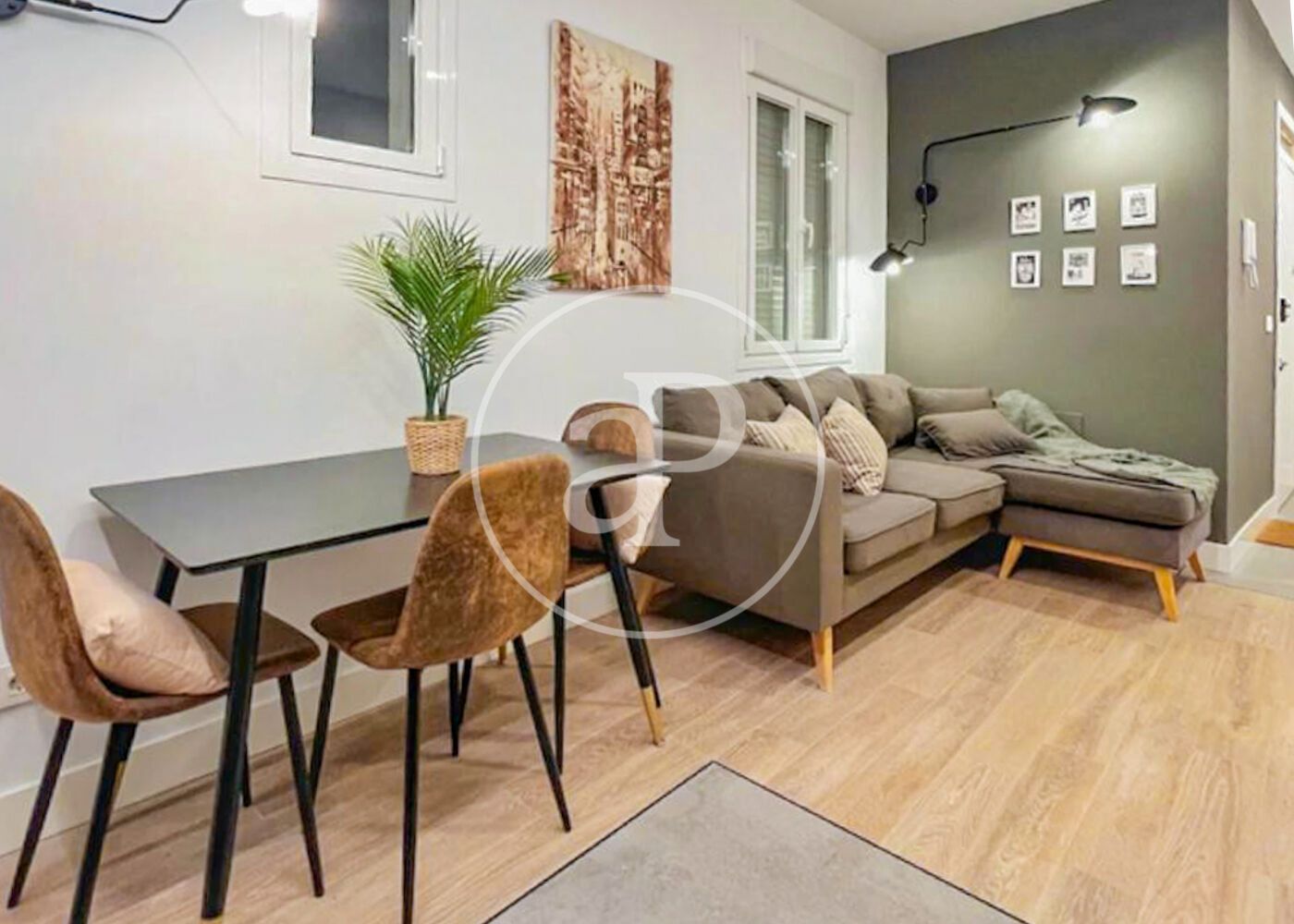 Sala d'estar de Pis de lloguer en  Madrid Capital amb Aire condicionat, Calefacció i Moblat