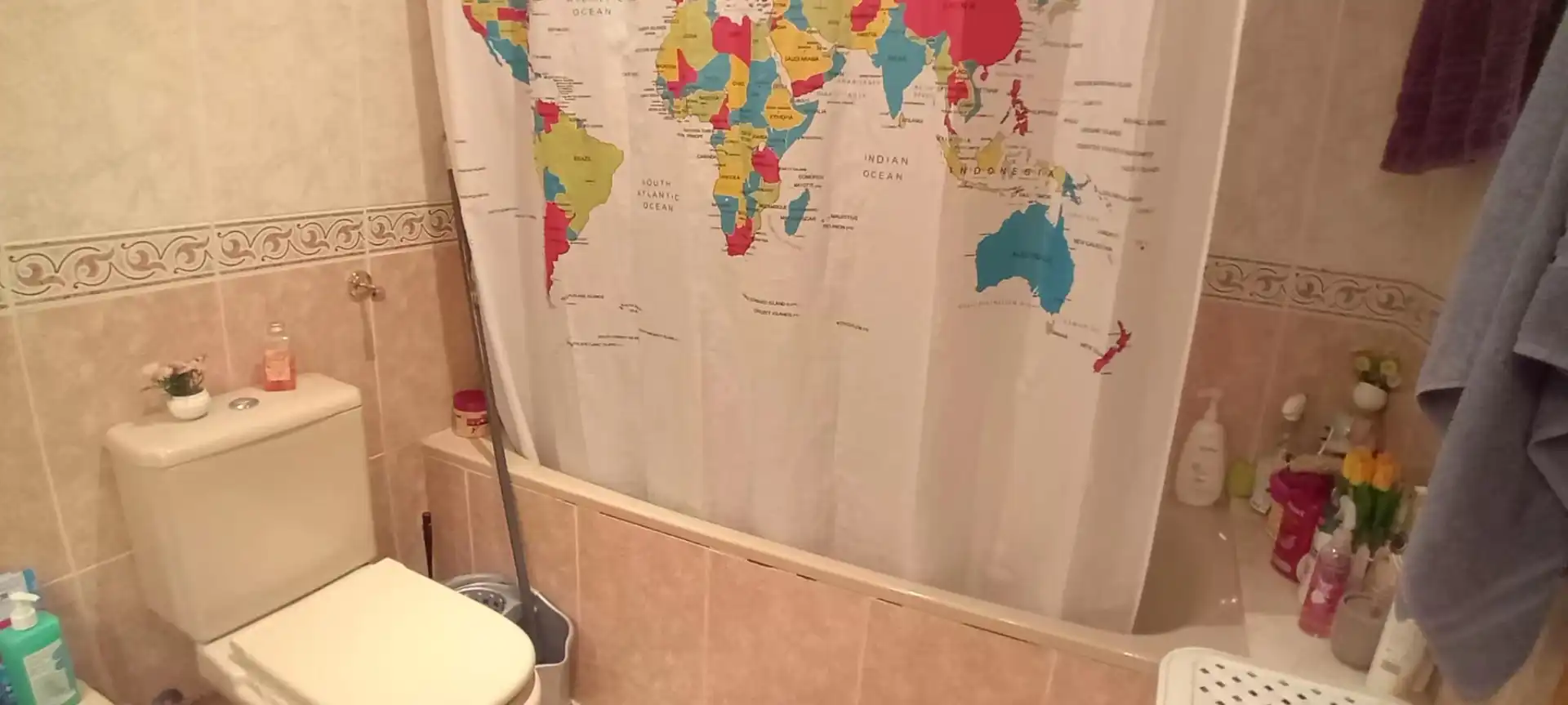 Baño de Piso en venta en Reus con Aire acondicionado, Calefacción y Amueblado