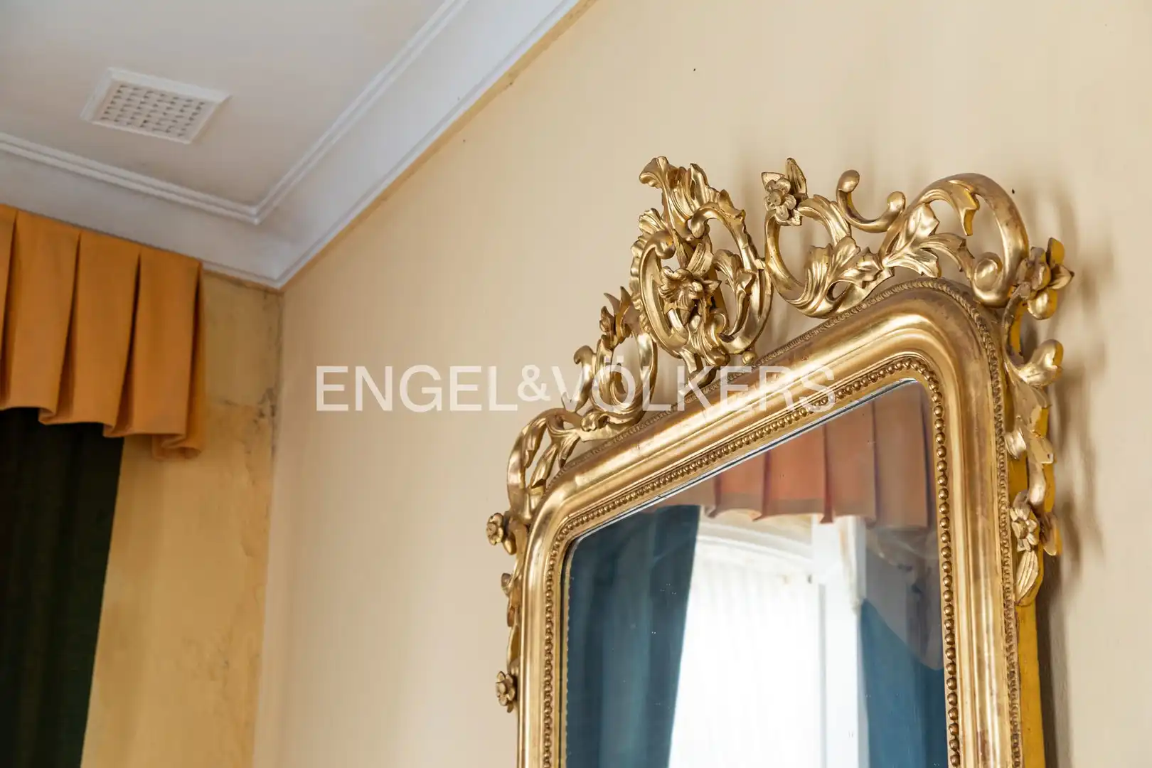 Casa o chalet en venta en Cádiz con Calefacción, Terraza y Trastero