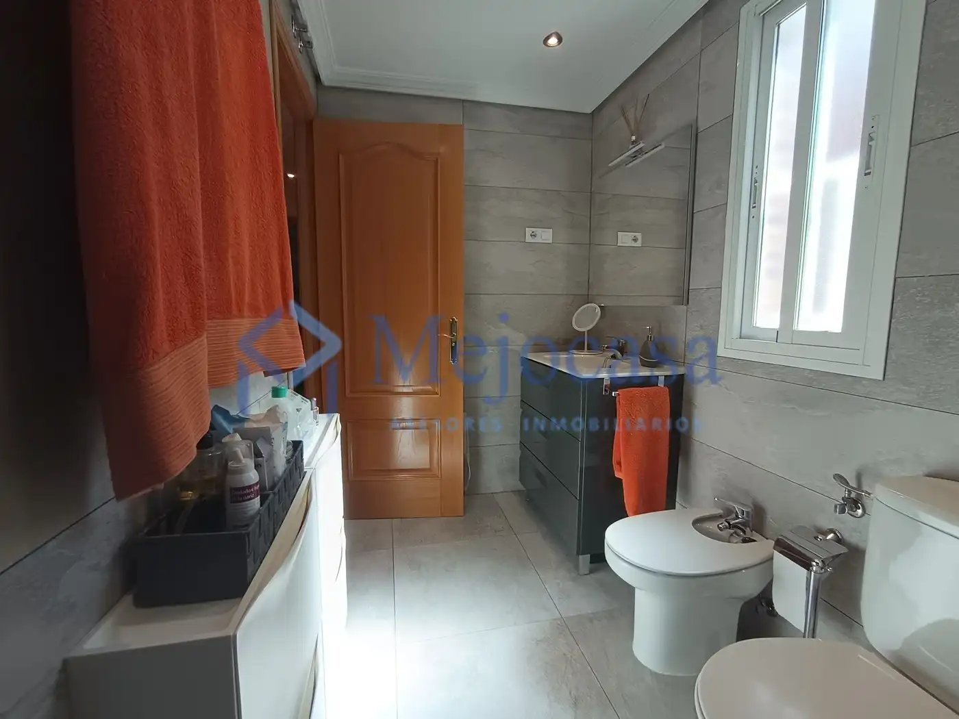 Baño de Piso en venta en Coslada con Aire acondicionado, Calefacción y Trastero