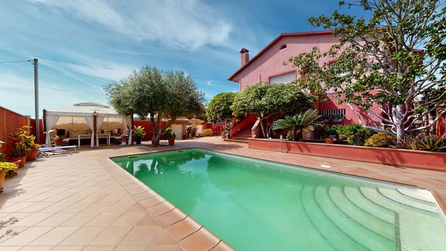 Casa-chalet en Venta en Sant Jaume dels Domenys