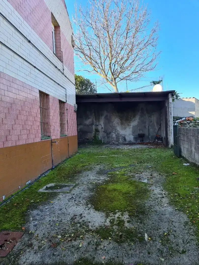 Aparcament de Casa o xalet en venda en Arteixo