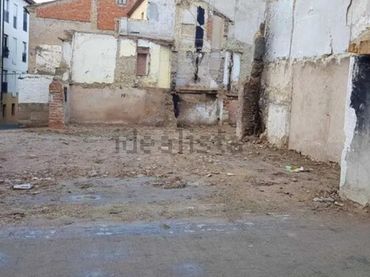 Terreno residencial en venta en Calle Bañuelo 9