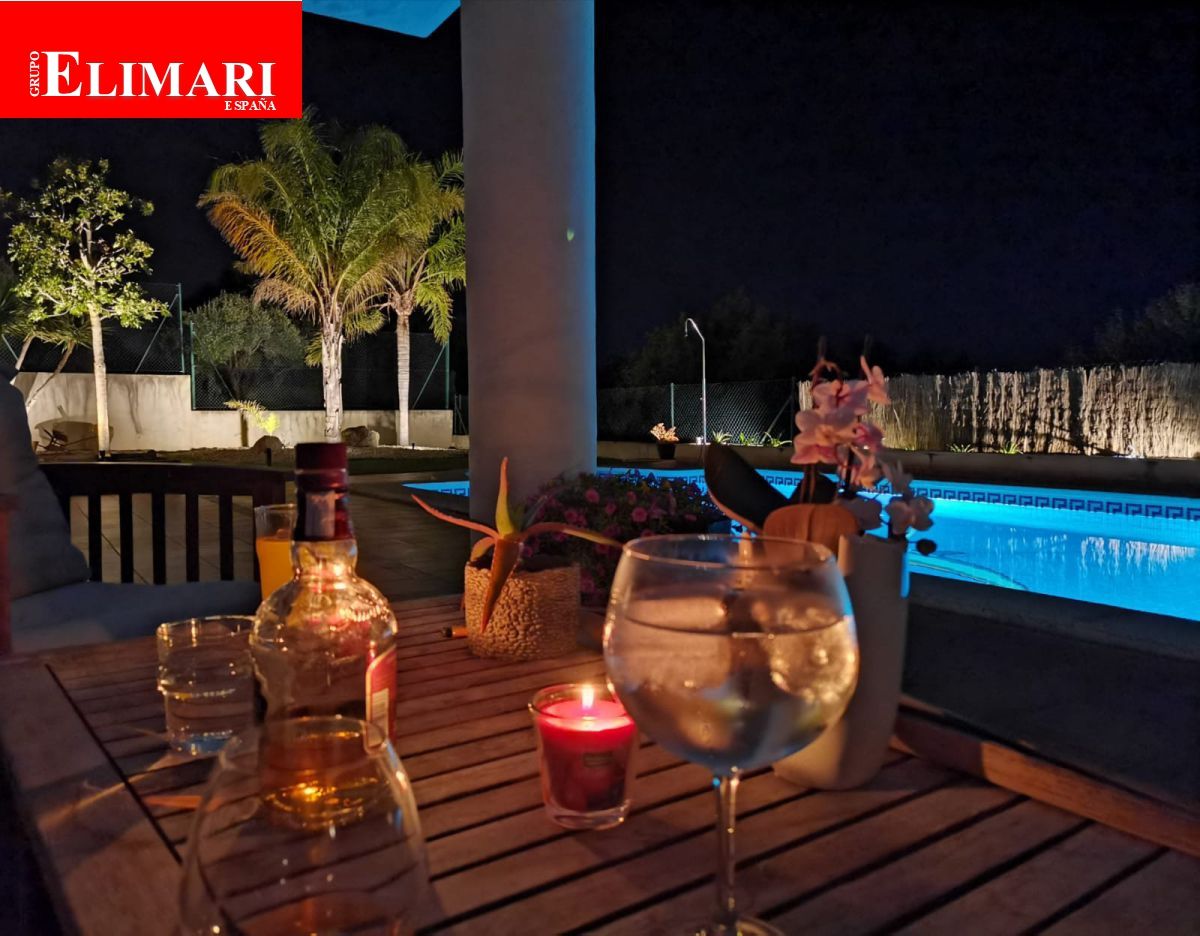 Terrassa de Casa o xalet en venda en Amposta amb Aire condicionat, Calefacció i Jardí privat