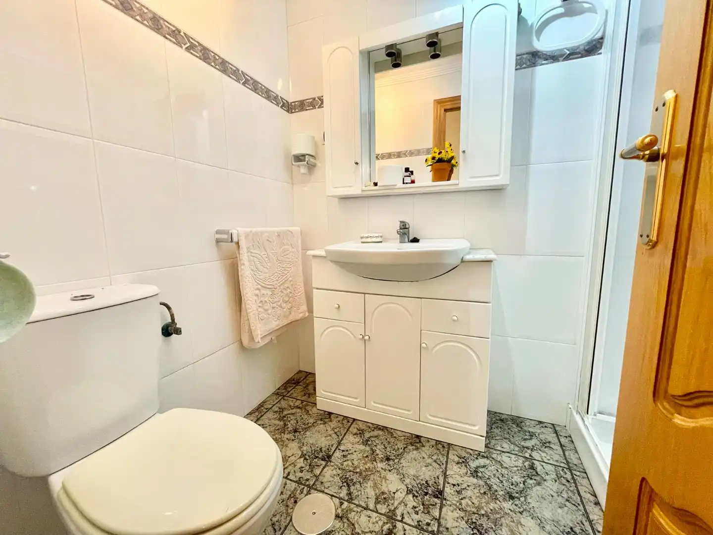 Bany de Casa o xalet de lloguer en Los Alcázares amb Aire condicionat, Moblat i Rentadora