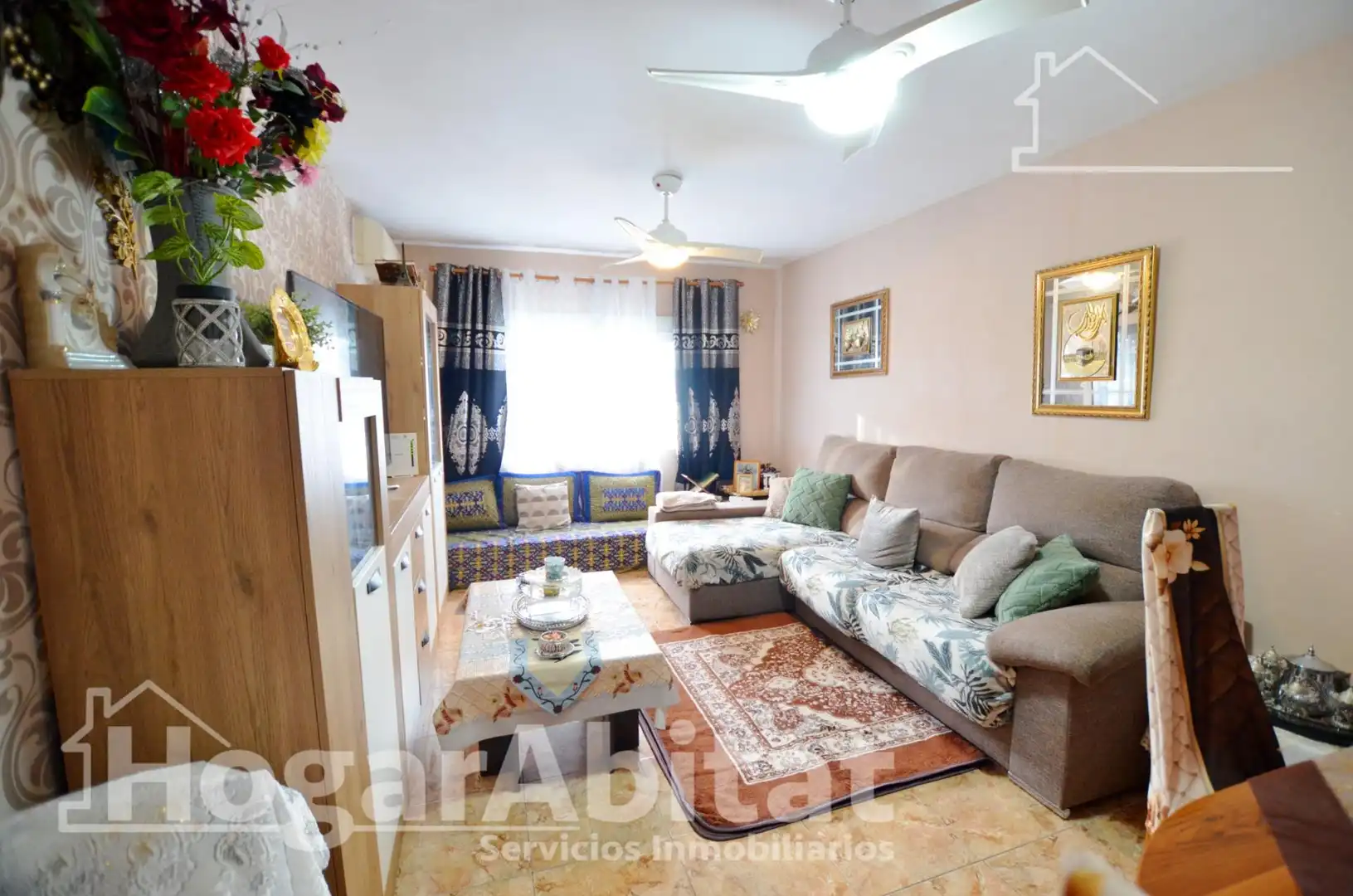 Living room of Flat for sale in Alicante / Alacant  with Air Conditioner, Private garden and Storage room