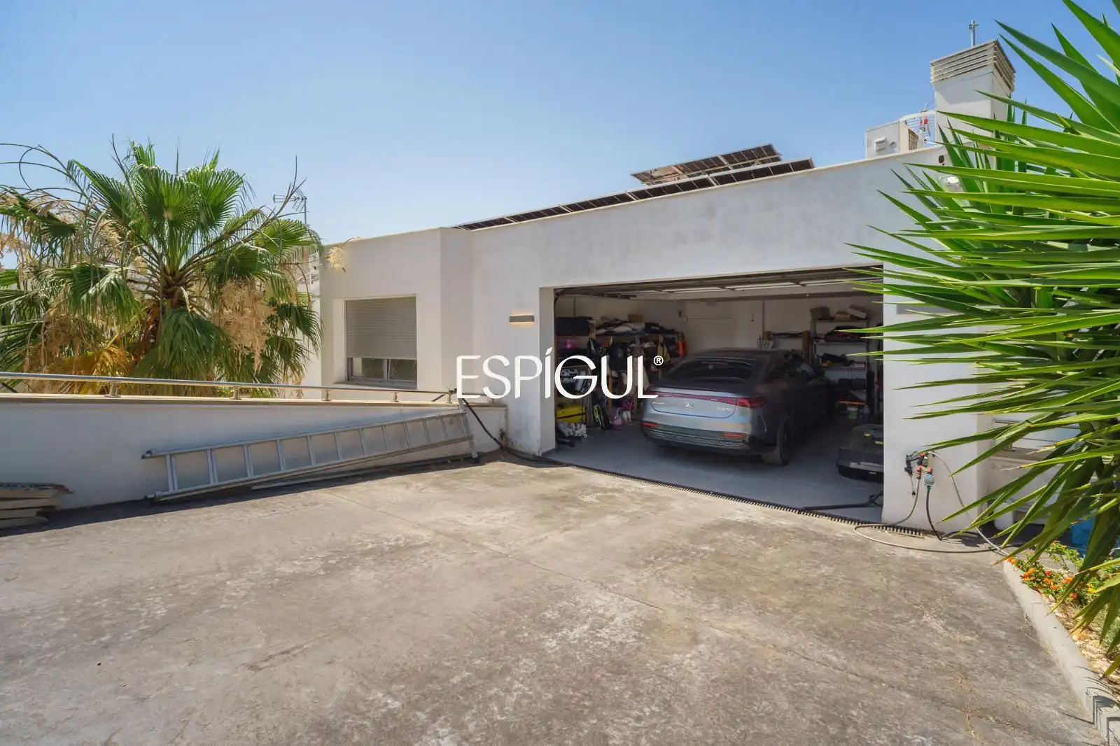 Parking de Casa o chalet en venta en Vilassar de Dalt con Aire acondicionado, Calefacción y Jardín privado