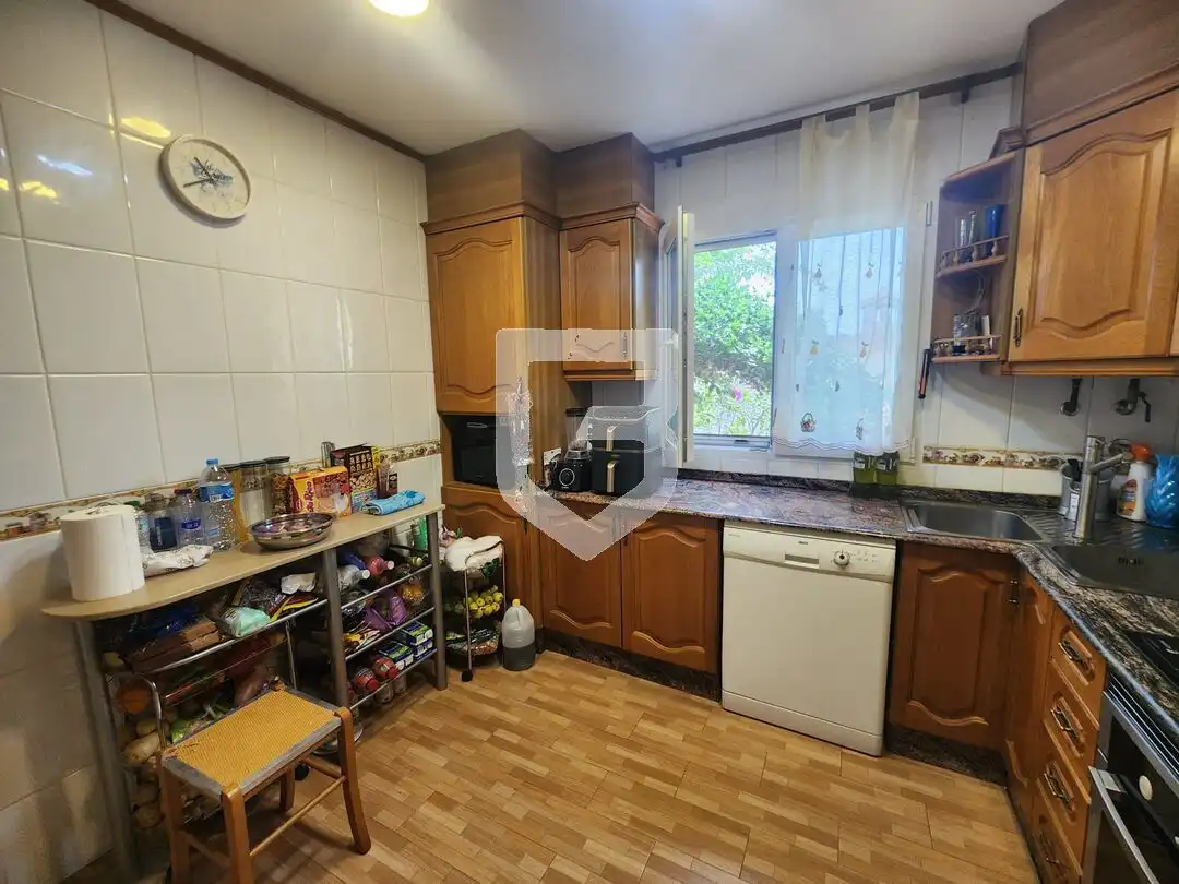 Cuina de Casa o xalet en venda en Vilafamés amb Aire condicionat, Calefacció i Jardí privat