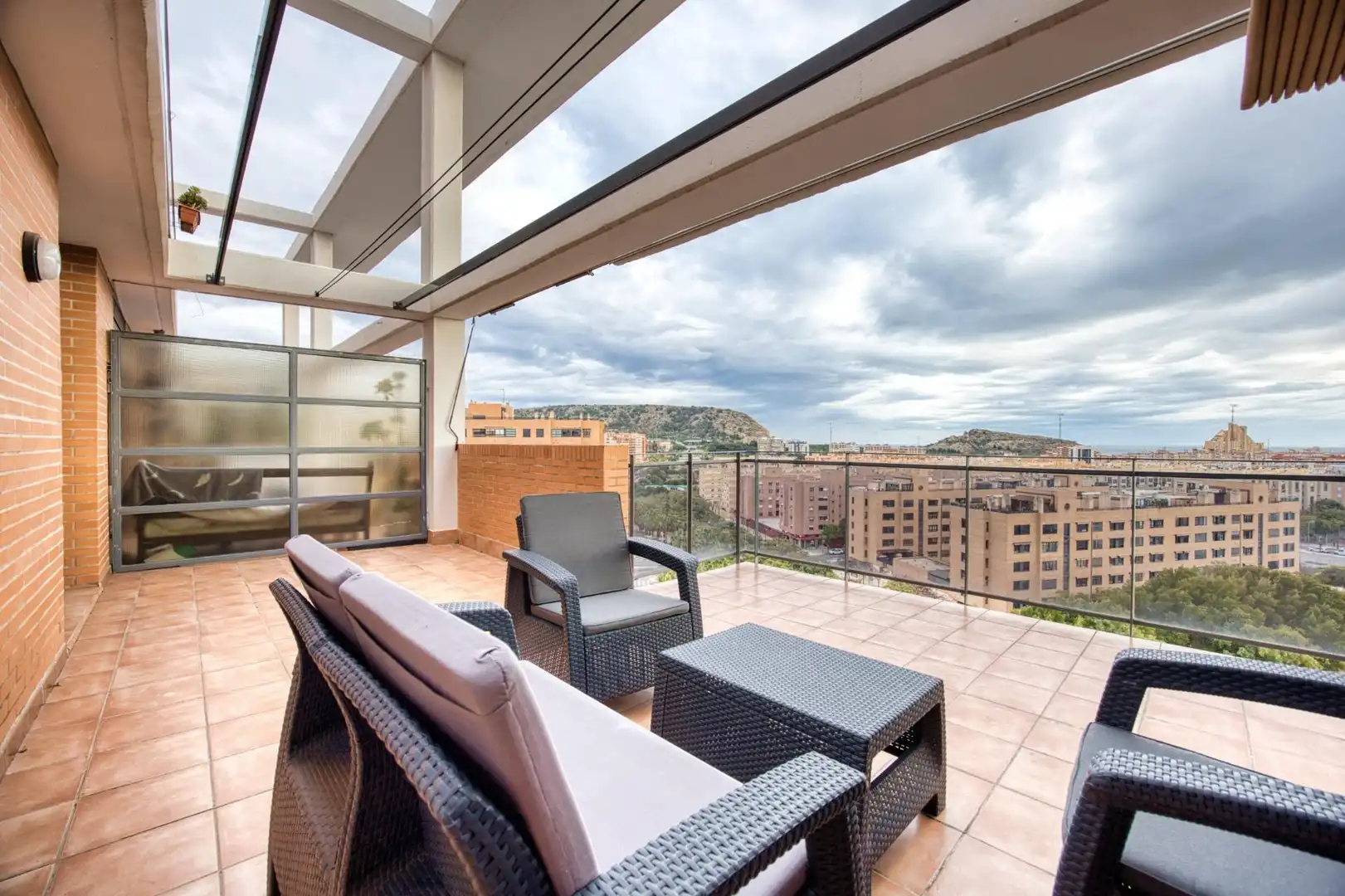 Terrace of Attic for sale in Alicante / Alacant  with Terrace