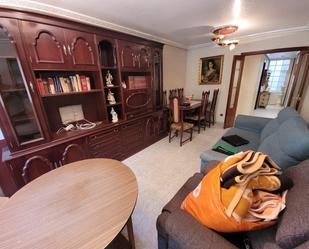 Sala d'estar de Apartament en venda en Villena amb Balcó