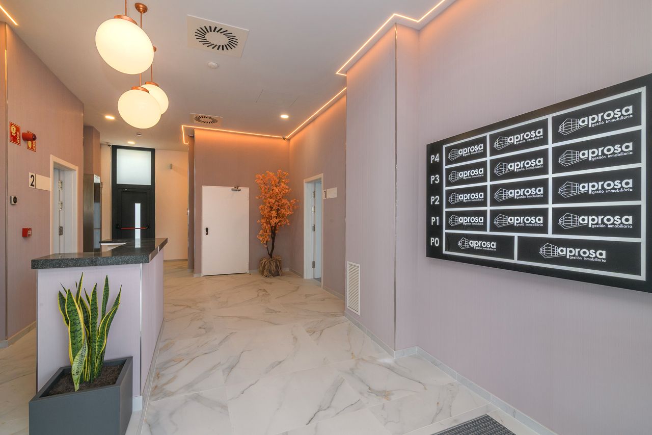 Office to rent in Sant Just Desvern  with Air Conditioner, Heating and Terrace