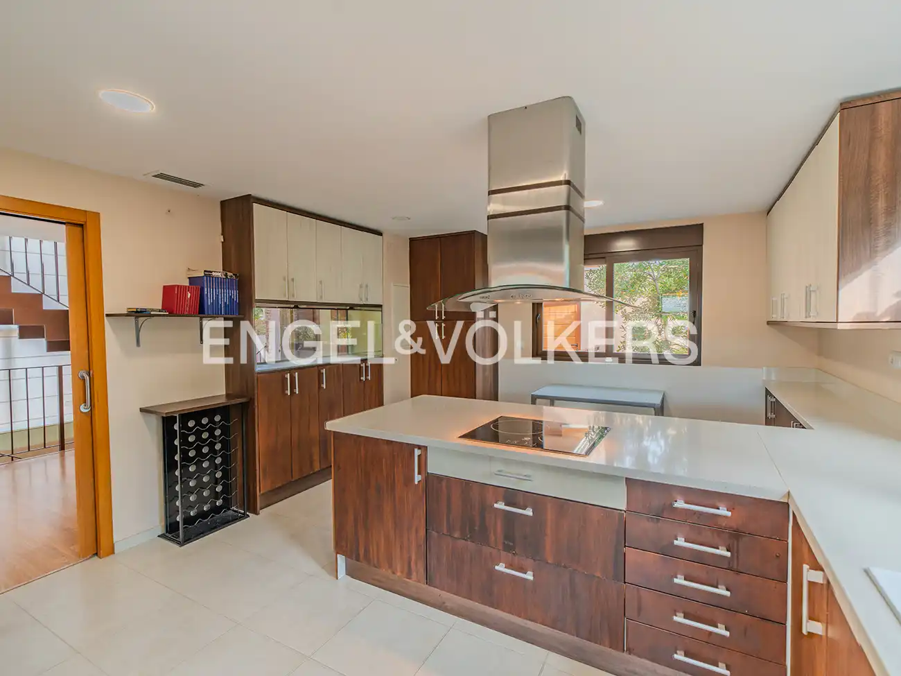 Cocina de Casa o chalet en venta en El Campello con Aire acondicionado, Calefacción y Jardín privado