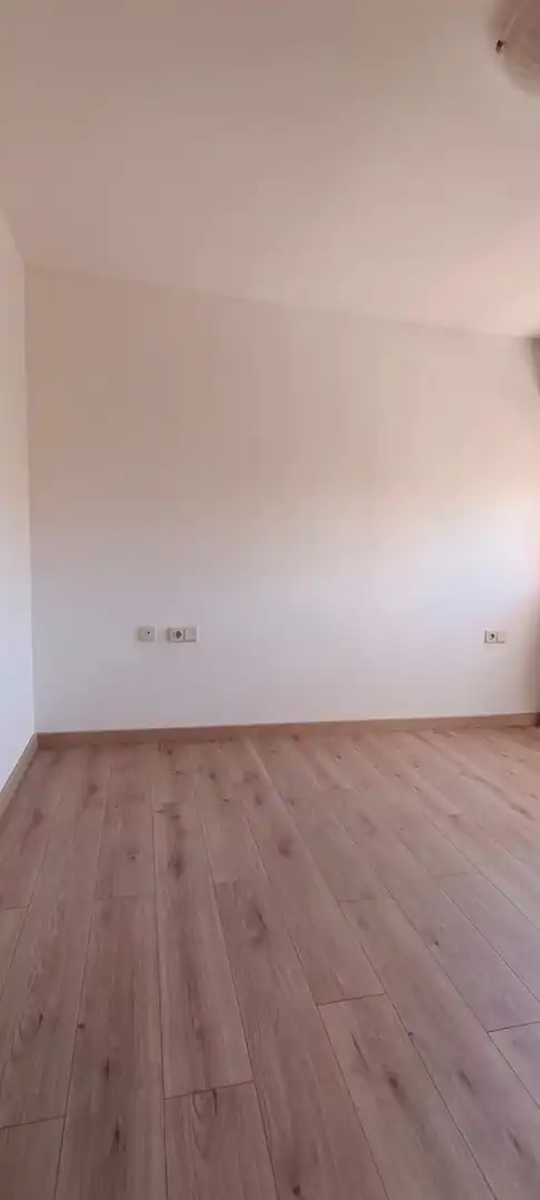 Habitación de Piso en venta en Sant Adrià de Besòs con Calefacción y Balcón