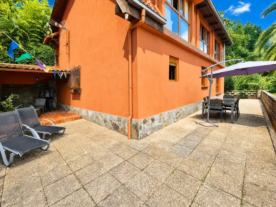 Terraza de Casa o chalet en venta en Pravia con Calefacción, Jardín privado y Terraza