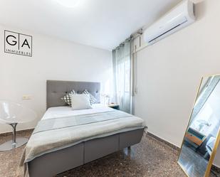 Bedroom of Flat to share in Elda  with Air Conditioner, Heating and Storage room