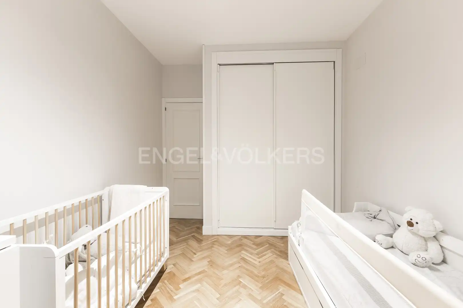 Habitación de Piso en venta en Madrid con Aire acondicionado, Calefacción y Terraza