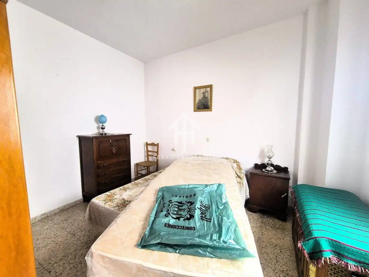 Schlafzimmer von Haus oder Chalet zum Verkauf in Loja mit Klimaanlage, Terrasse und Möbliert