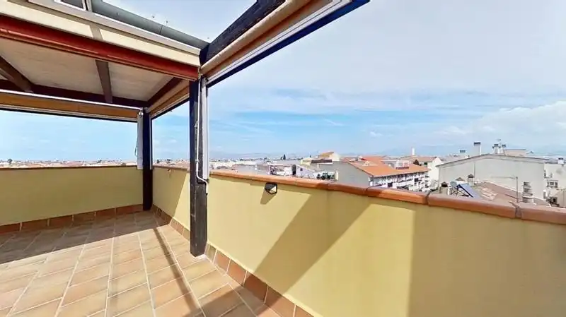 Terrasse von Dachboden zum Verkauf in Cúllar Vega mit Terrasse und Balkon