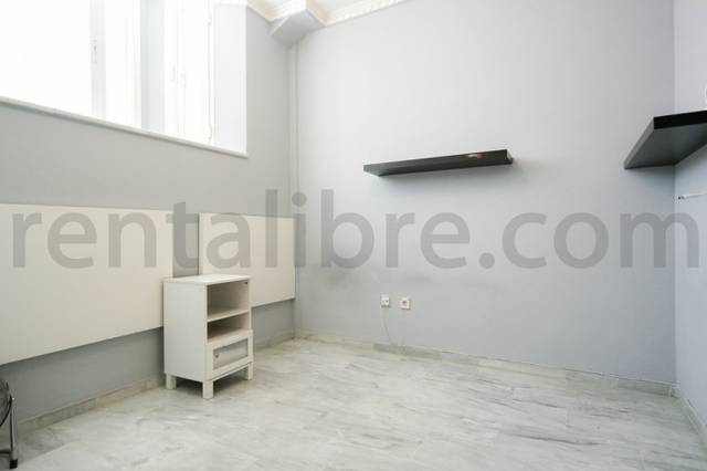 Casa adosada en Alquiler en Parque Avenida