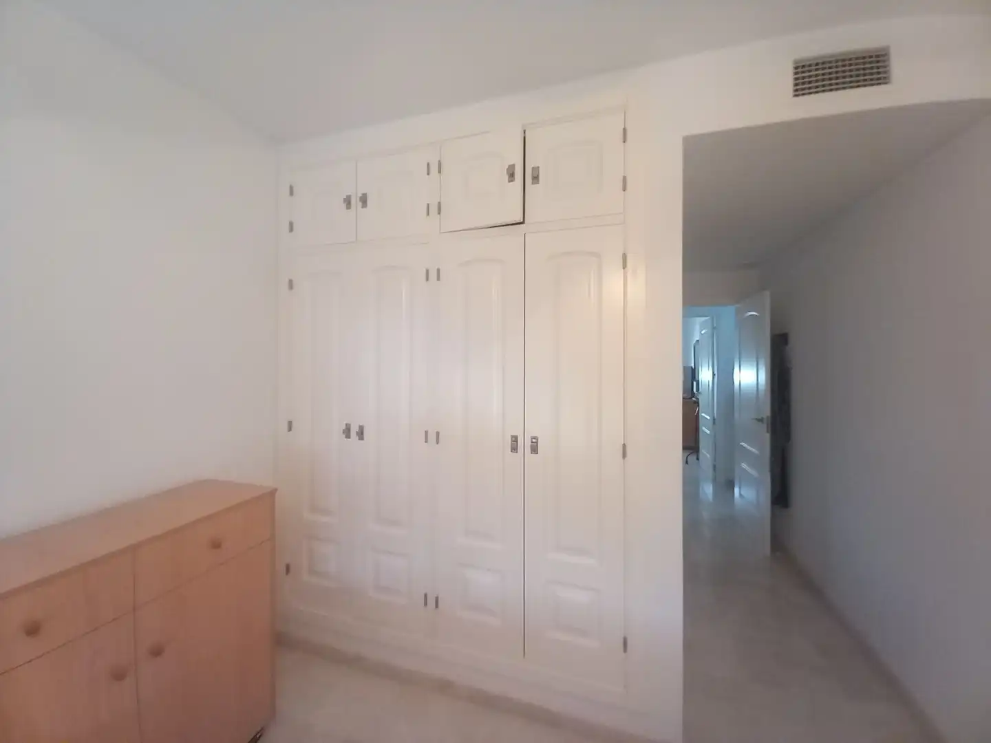 Flat for sale in Ronda  with Air Conditioner, Heating and Community pool