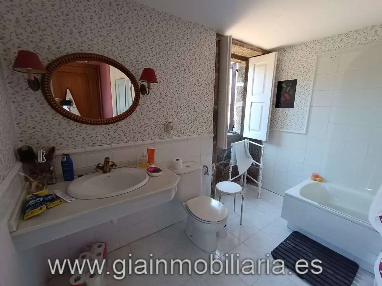 Baño de Casa o chalet en venta en Mondariz con Calefacción, Jardín privado y Terraza