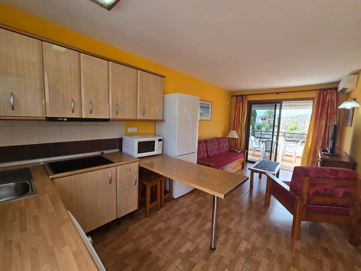 Kitchen of Apartments for rent in Mogán  with Furnished, Balcony and Community pool