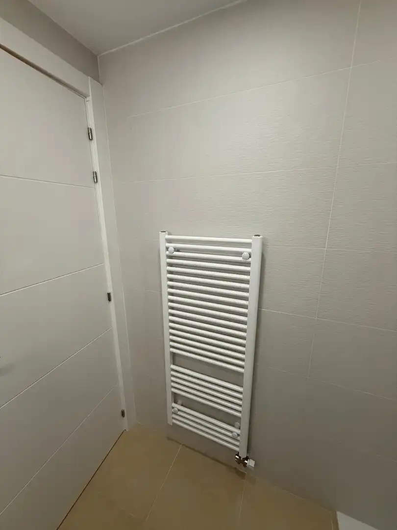Bany de Apartament en venda en Cambrils amb Aire condicionat, Calefacció i Moblat