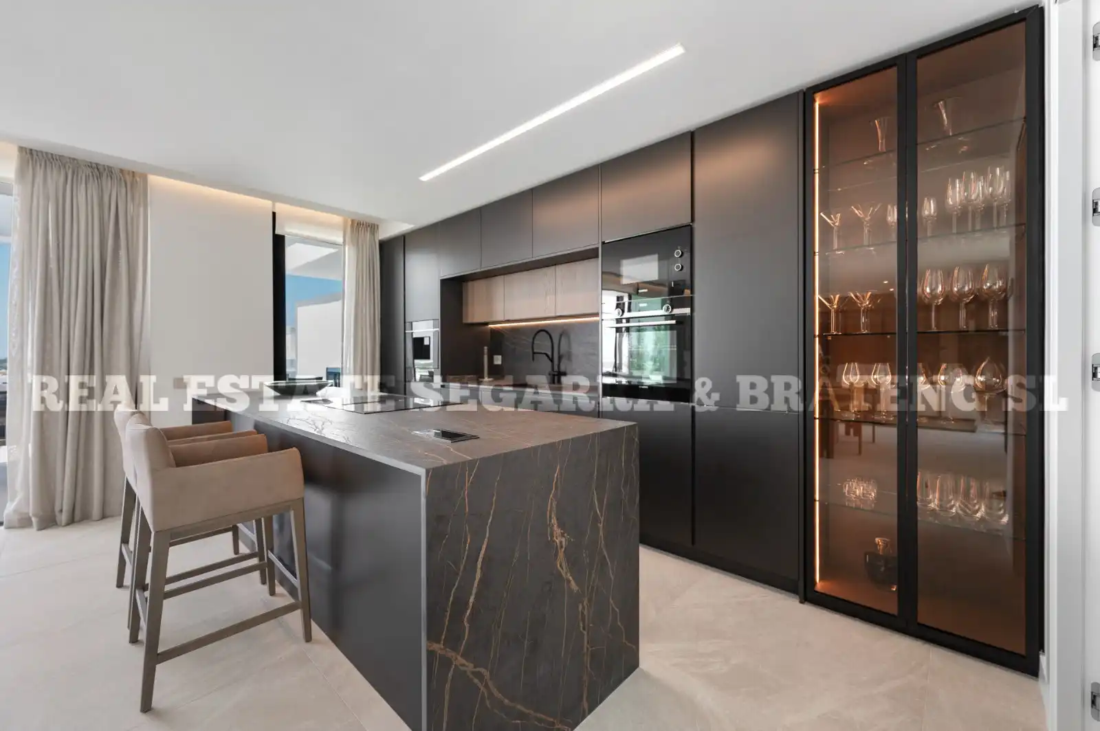 Kitchen of Attic for sale in Marbella  with Air Conditioner, Heating and Terrace