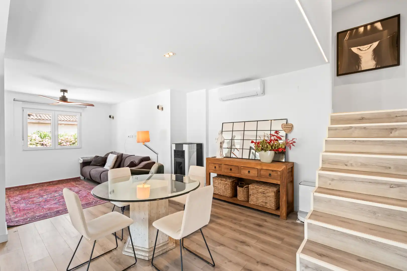 Living room of Houses for sale in Mutxamel  with Air Conditioner, Heating and Private garden