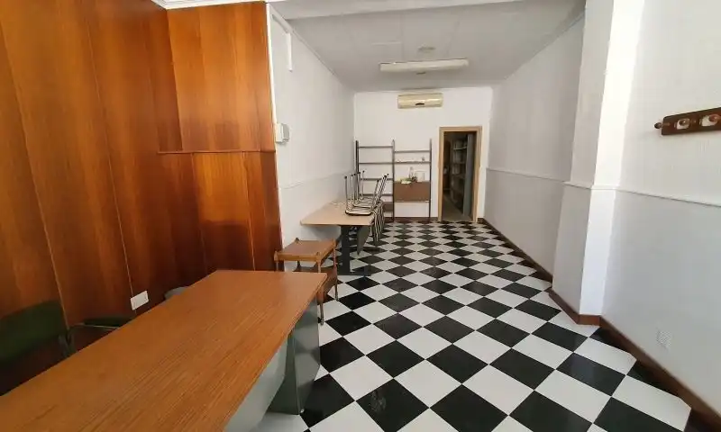 Business premises for sale in ESCULTOR SALZILLO