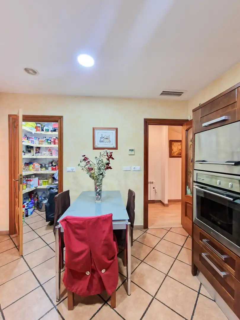 Kitchen of Houses for sale in Elche / Elx  with Air Conditioner, Heating and Private garden