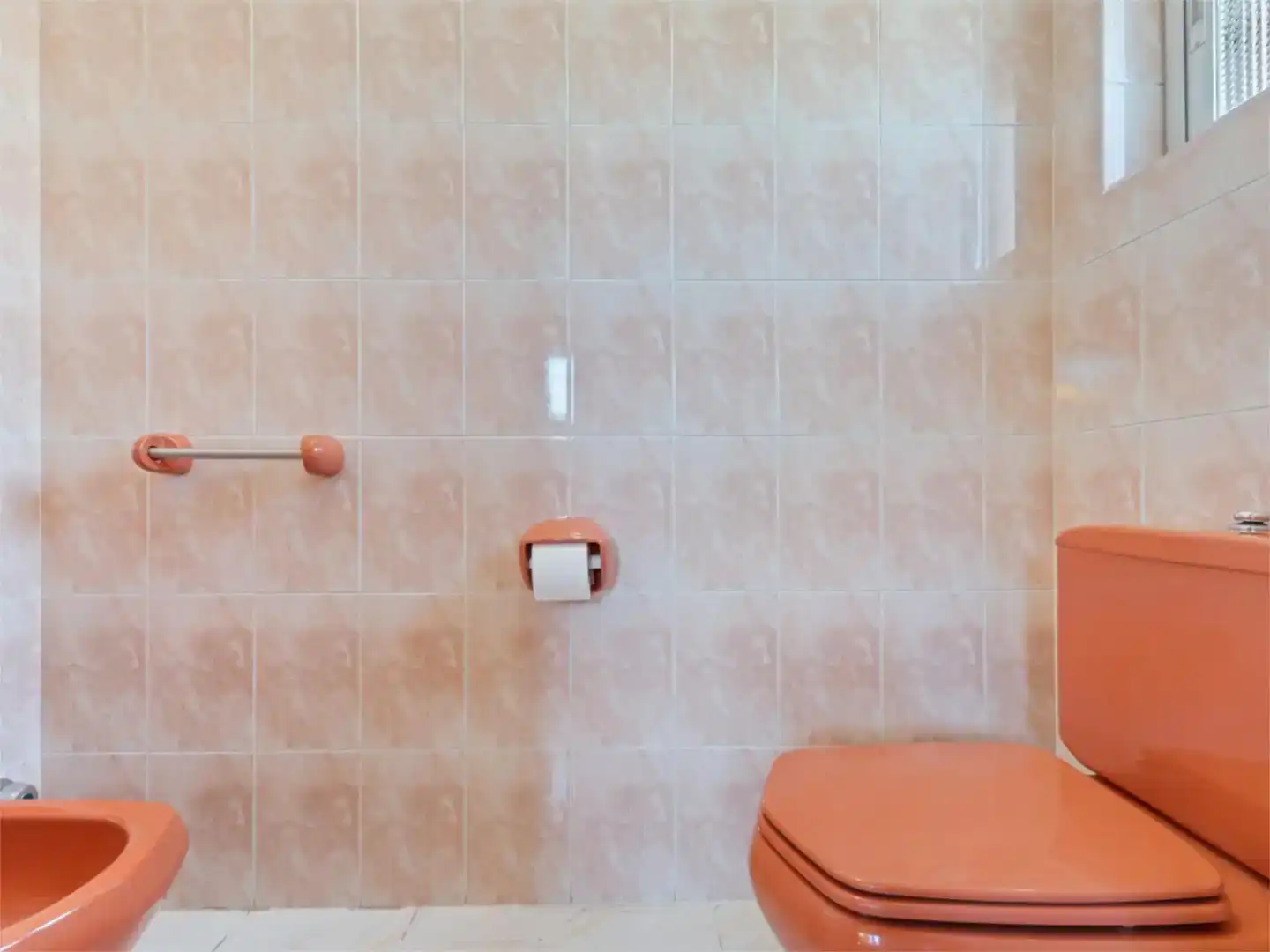 Baño de Piso en venta en Alcalá de Henares con Jardín privado, Trastero y Piscina