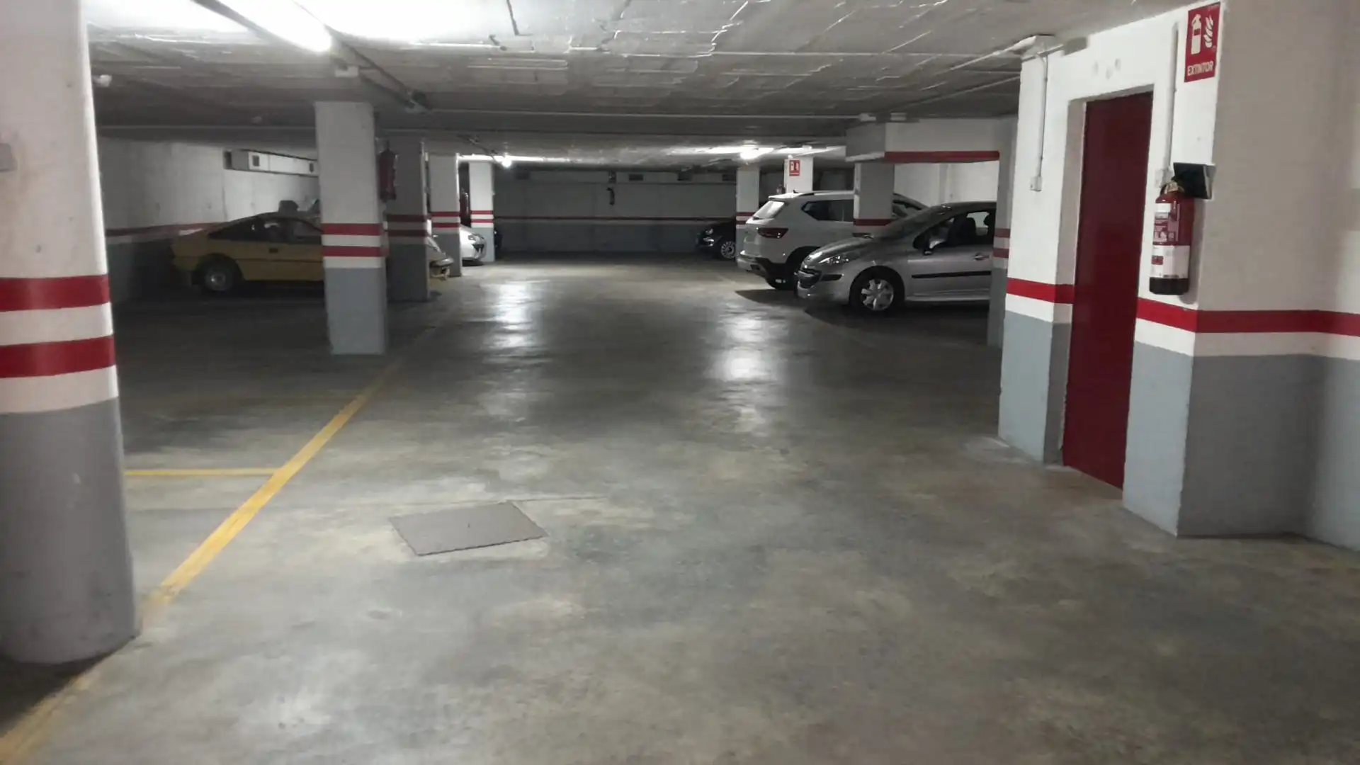 Parking of Garage for sale in Ripollet